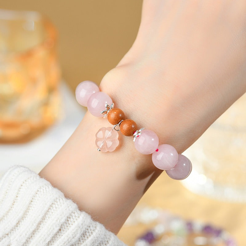 Natural Crystal Pink Crystal Large Beads Single Ring Horse Powder Small Flowers Fresh Peachy Pink Ladies Cord Jewelry